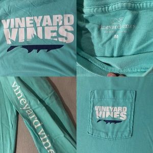 Vineyard vines tee